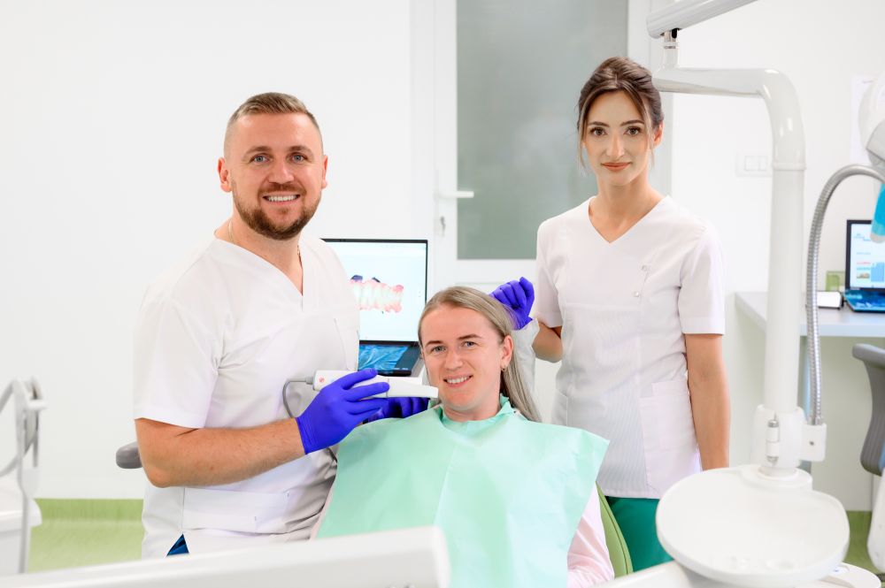 stomatologie Sighetu Marmatiei dentist, implant dentar Sighet, dinti ficsi Sighet